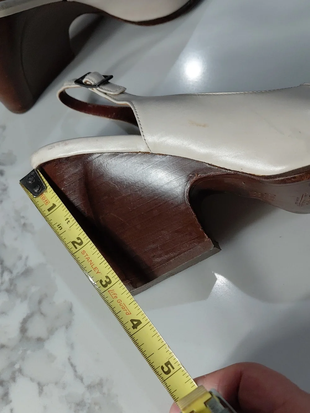 EUROPEAN BALLY LEATHER SLING BACK HEELS US Sz8